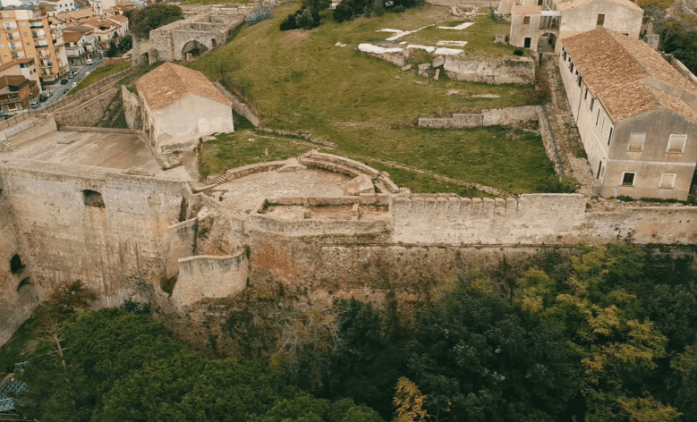 Charles V Castle, Italy